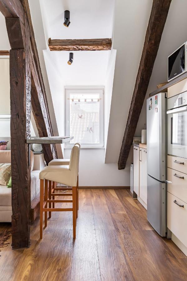 Ferienwohnung Petrova Attic Split Exterior foto